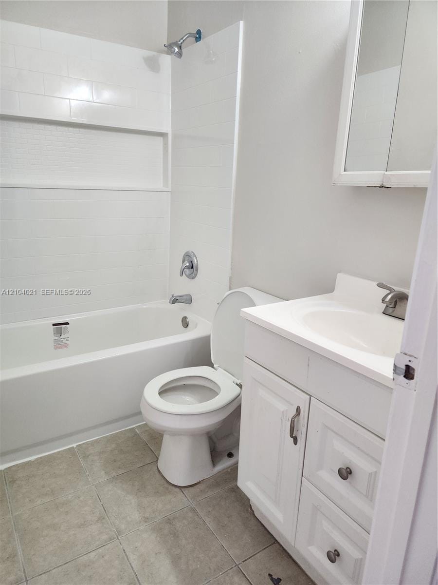 983 Lake Terry Drive C — photo 4