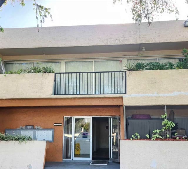 488 NE 18TH Avenue 208, Homestead, FL 33033