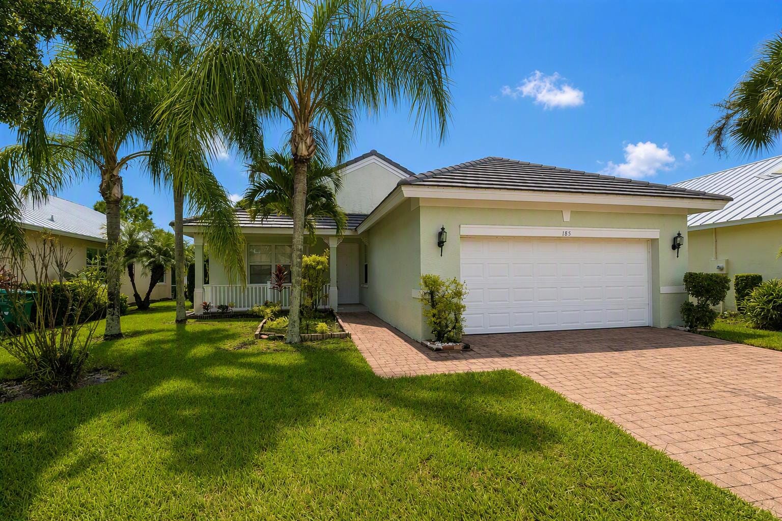 185 NW Willow Grove Avenue, Port St. Lucie, FL 34986