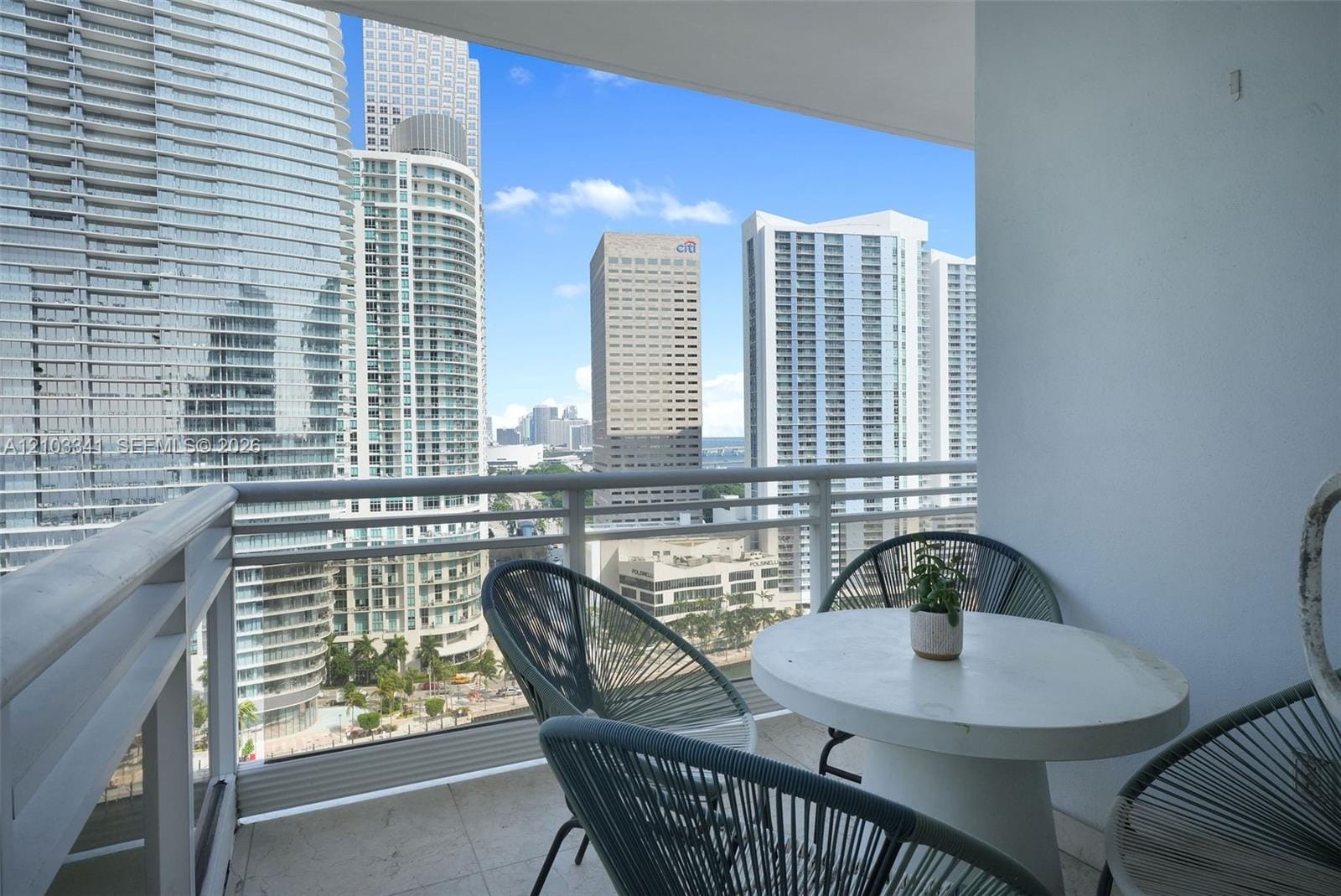 901 Brickell Key Boulevard 2204, Miami, FL 33131 photo 18