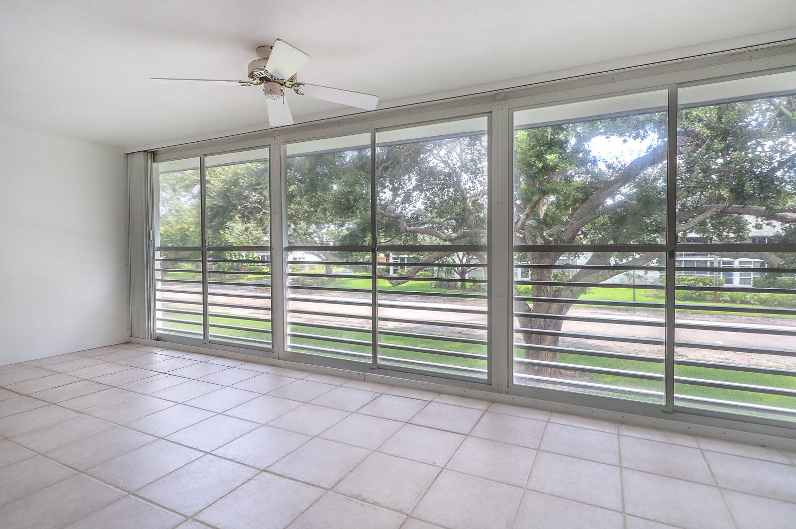 8 Garden Street 205R, Tequesta, FL 33469 photo 19