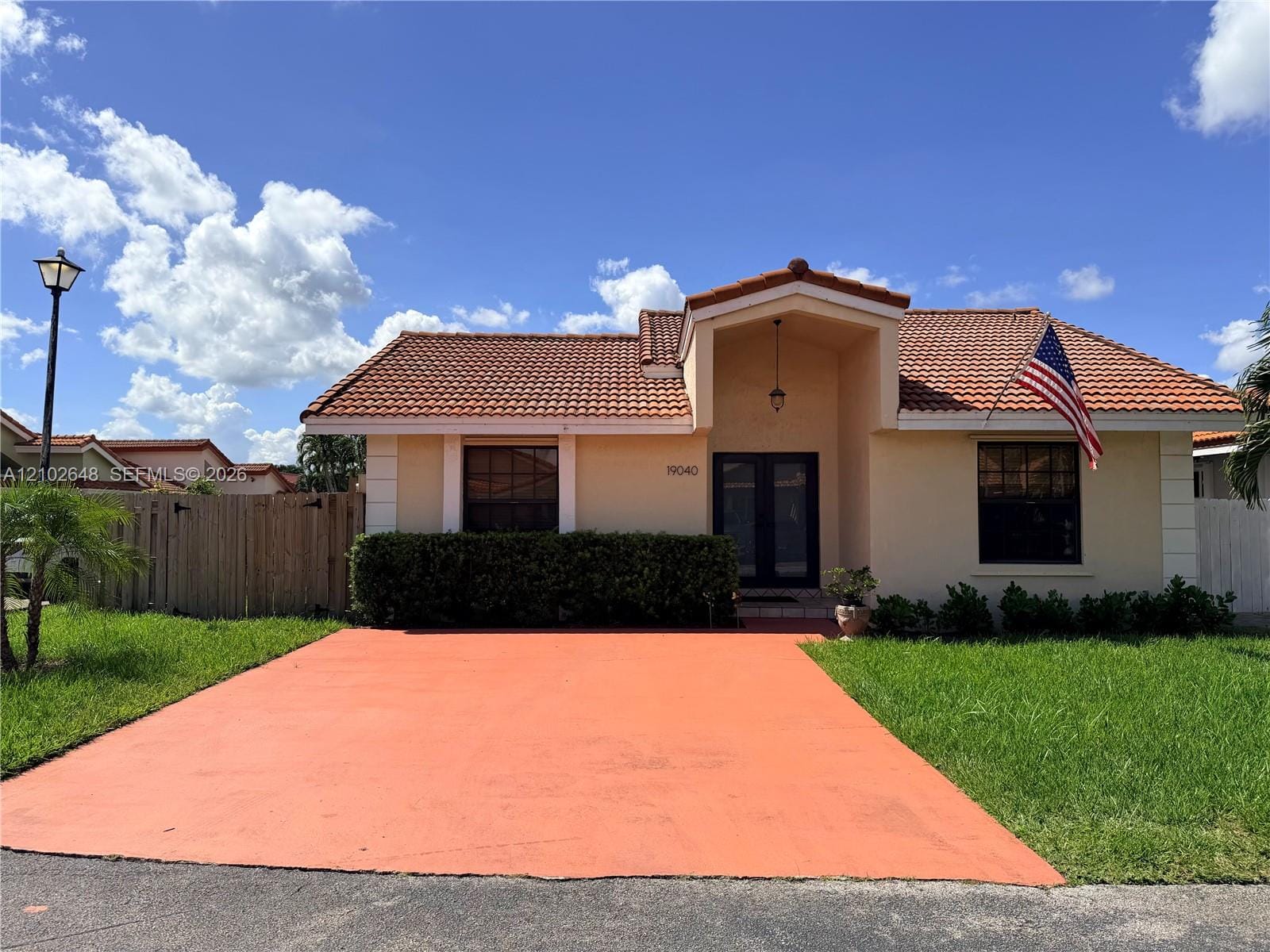 19040 NW 85th Avenue, Hialeah, FL 33015 photo 1