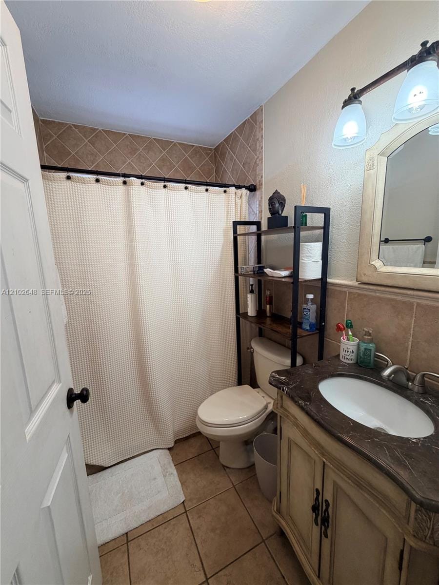 19040 NW 85th Avenue, Hialeah, FL 33015 photo 20