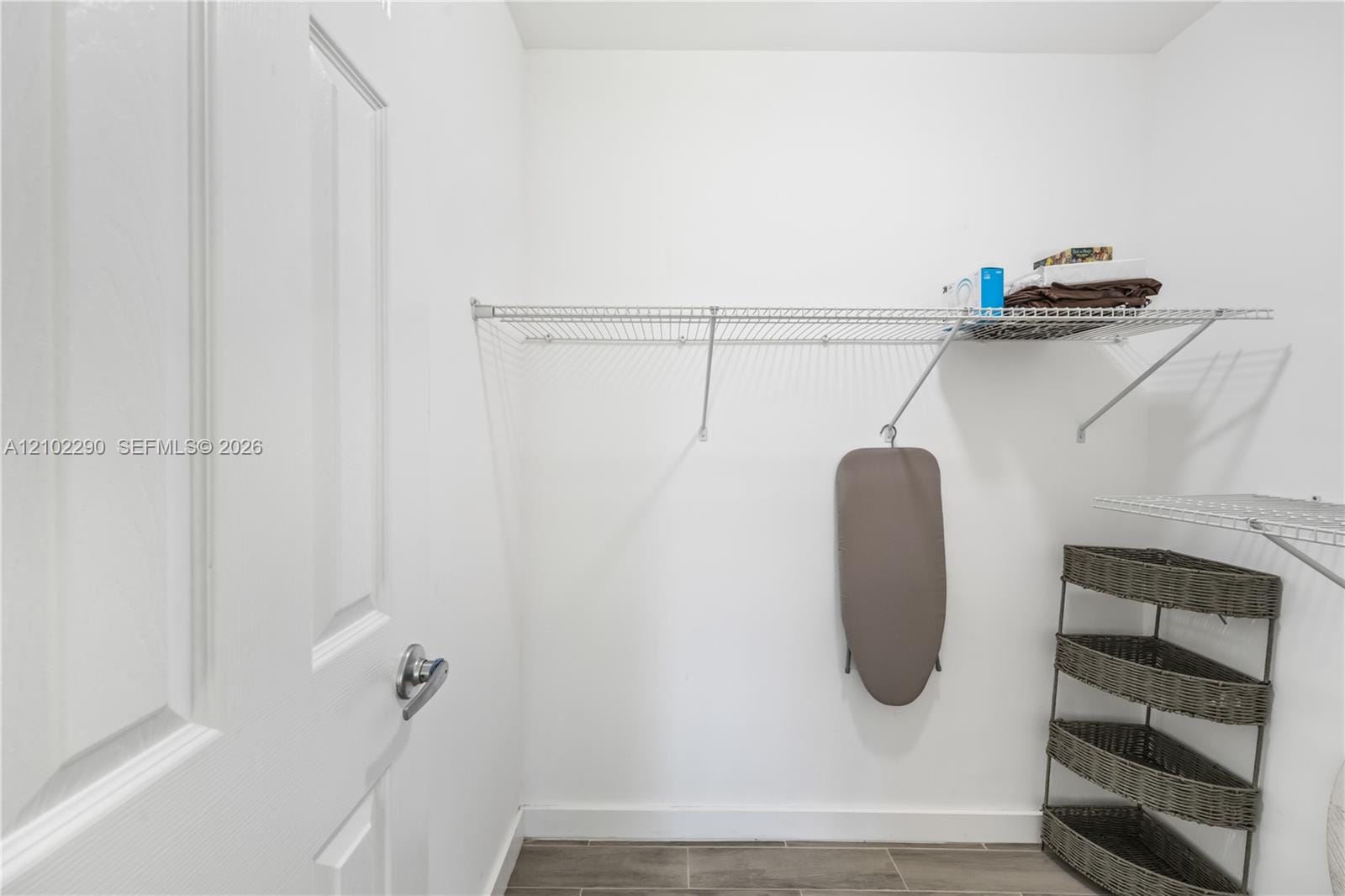 1200 Hyacinth Place 0 — photo 12