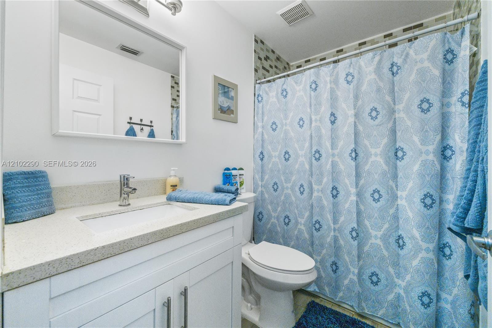 1200 Hyacinth Place 0 — photo 9