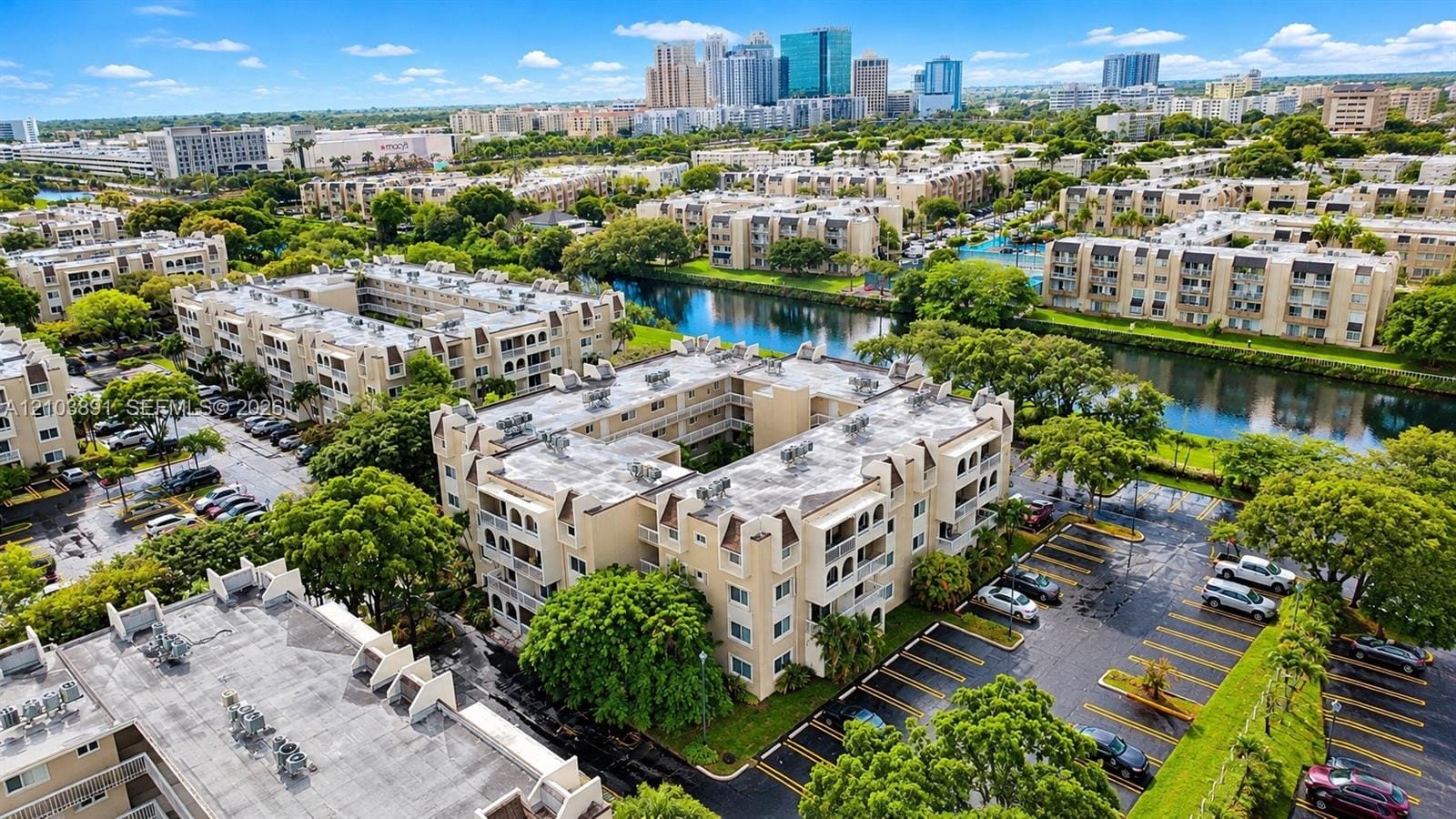 7840 Camino Real P-110, Miami, FL 33143 photo 17