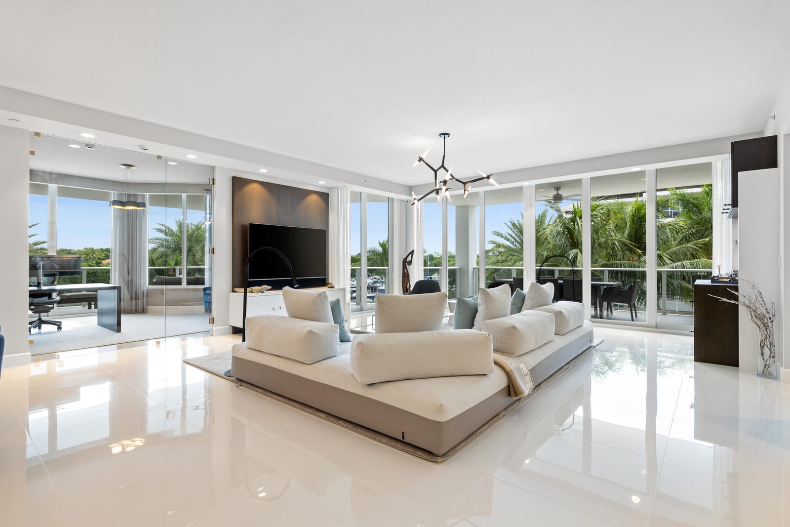 2700 Donald Ross Road 303, Palm Beach Gardens, FL 33410 photo 2