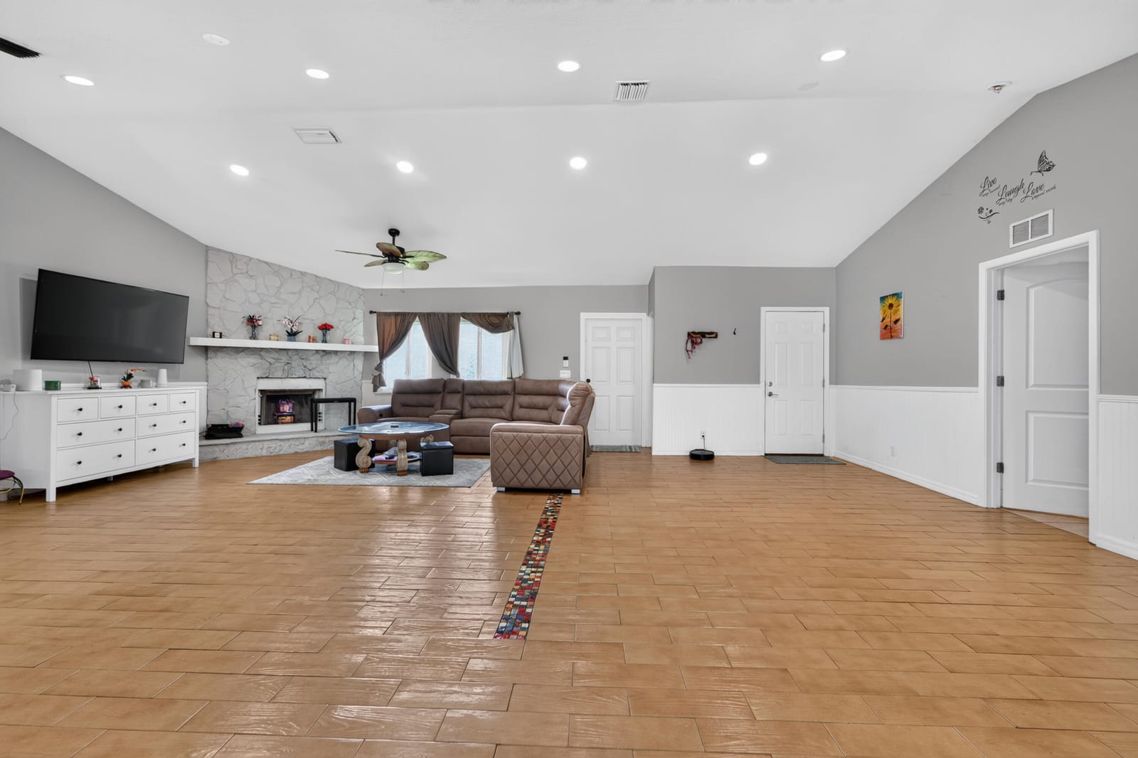 17546 PRADO Boulevard — photo 5