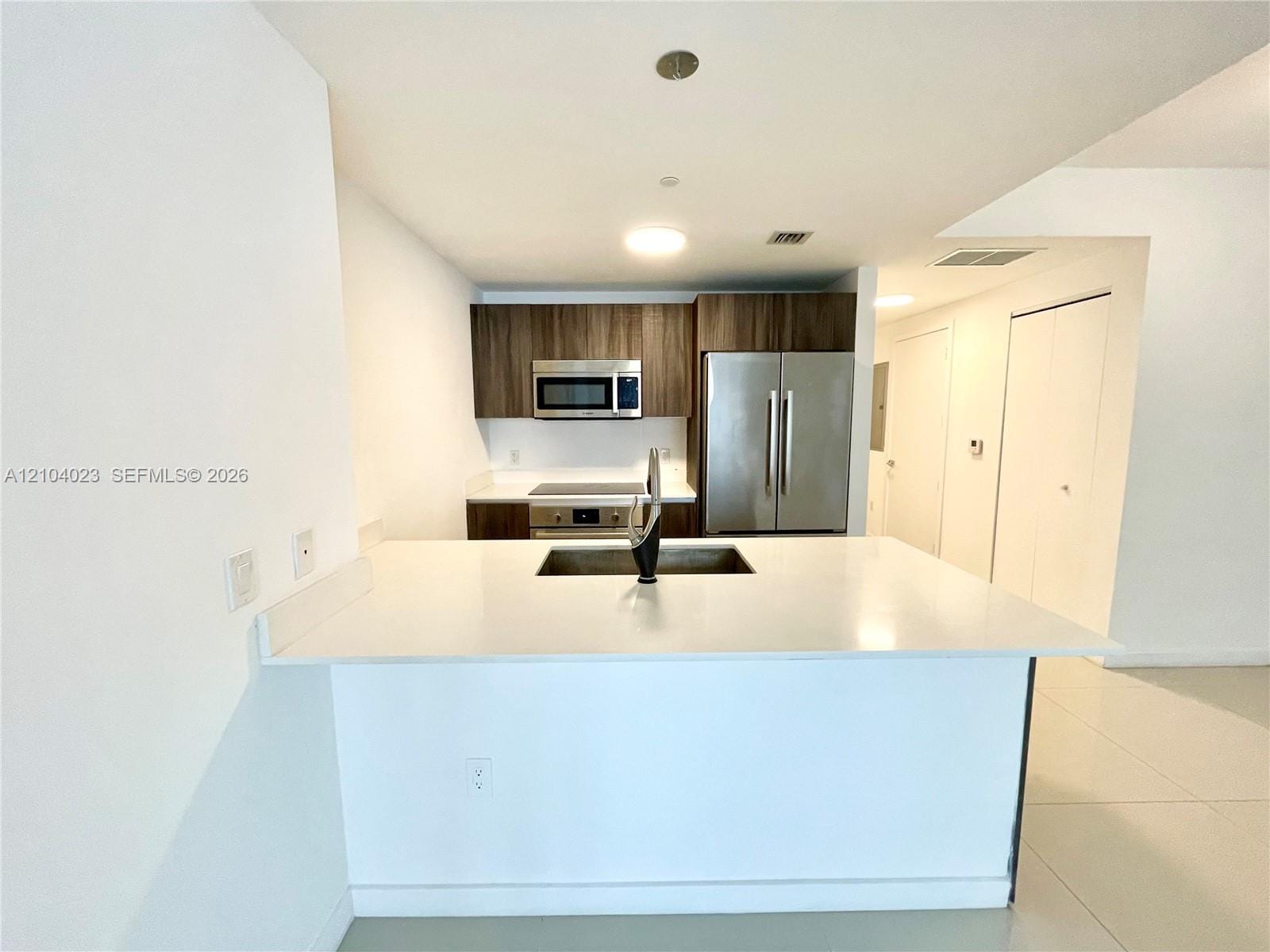 488 NE 18th Street 2204 — photo 3
