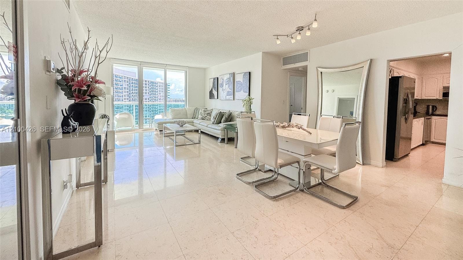 3901 S Ocean Drive 12P — photo 2