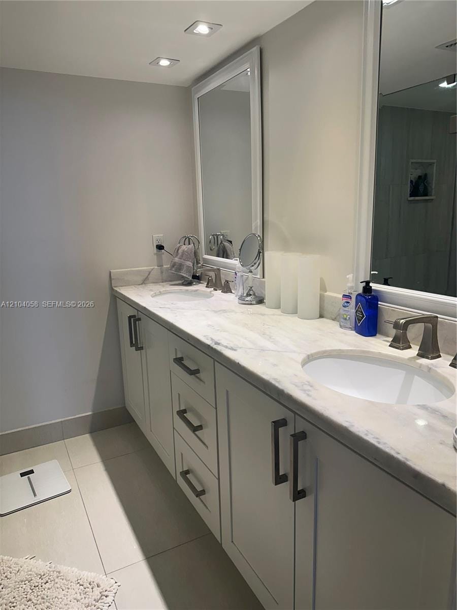 1000 Quayside Terrace 905, Miami, FL 33138 photo 4