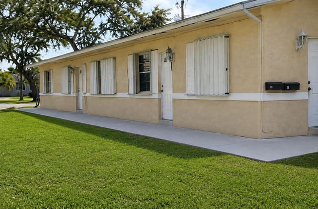 2302 Liberty Street, Hollywood, FL 33020