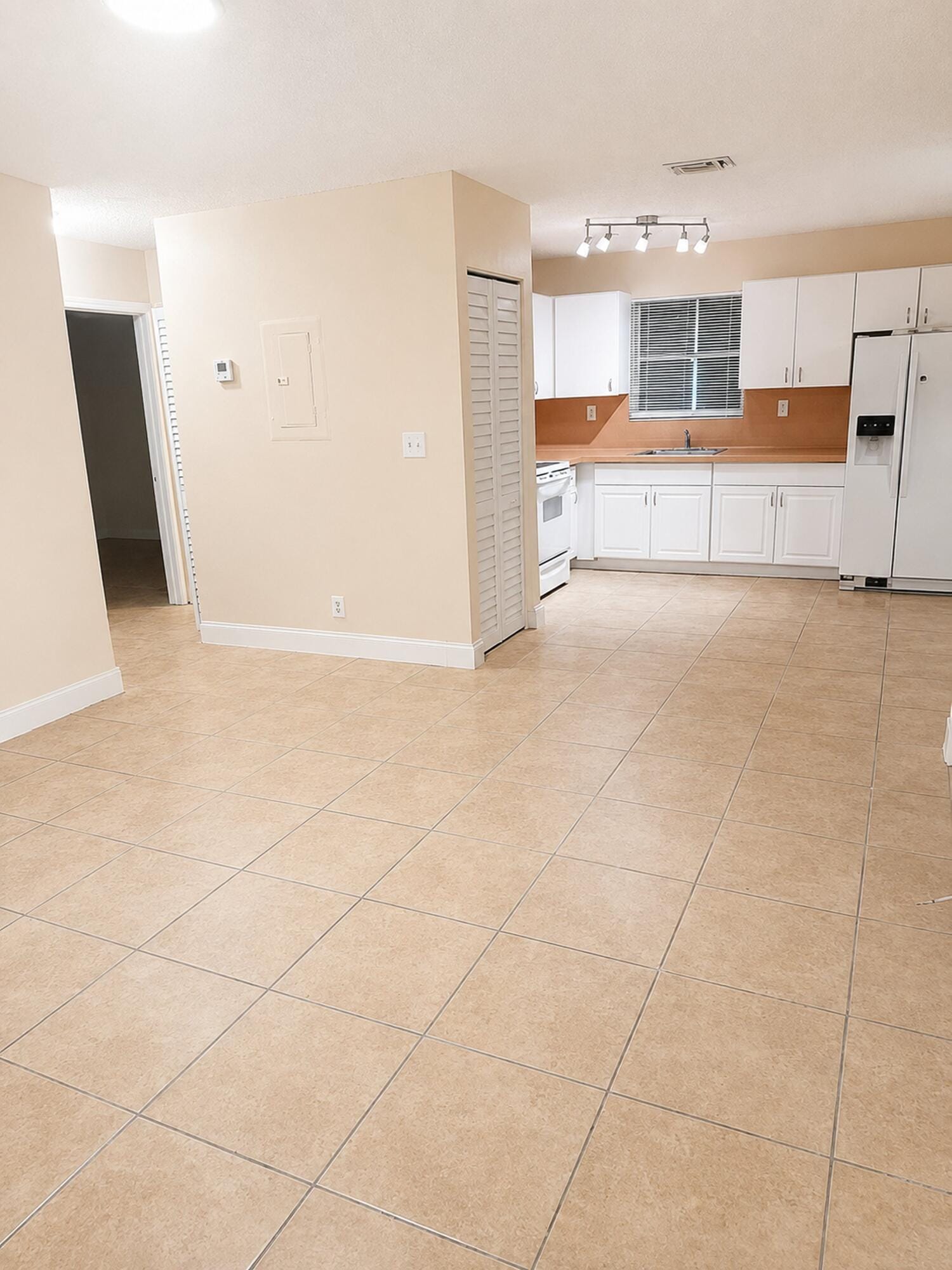 2302 Liberty Street, Hollywood, FL 33020 photo 3