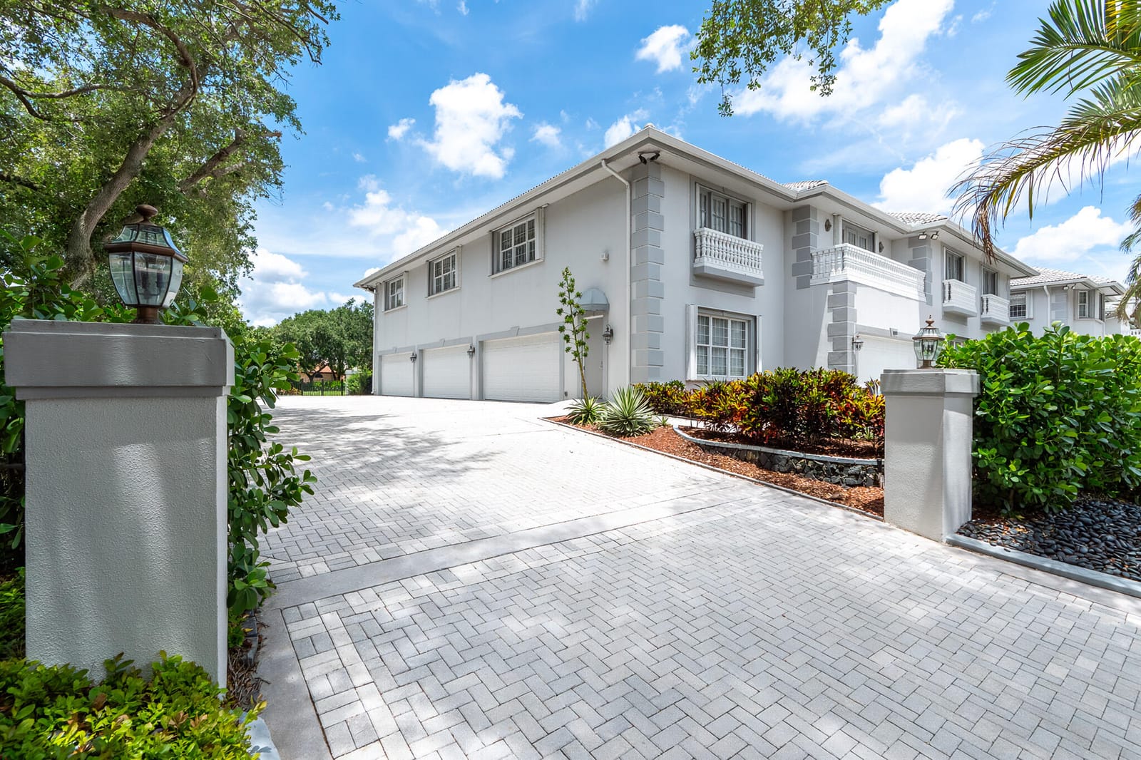 1800 EAGLE TRACE Boulevard, Coral Springs, FL 33071 photo 12