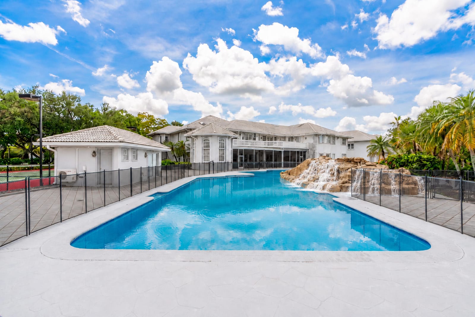 1800 EAGLE TRACE Boulevard, Coral Springs, FL 33071 photo 14