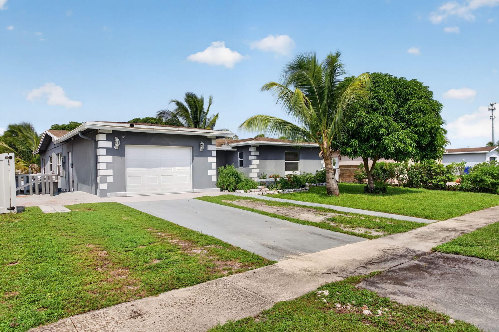 6351 SW 10TH Court — photo 2