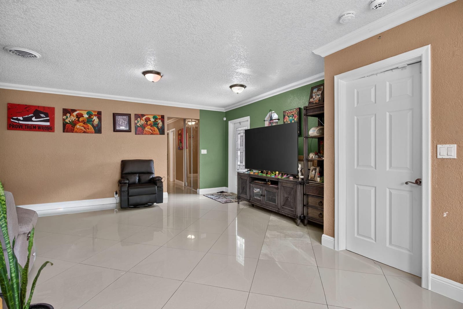 6351 SW 10TH Court — photo 9