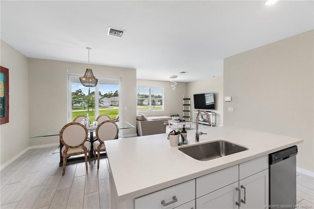 1590 NE Skyhigh Terrace, Jensen Beach, FL 34957 photo 5