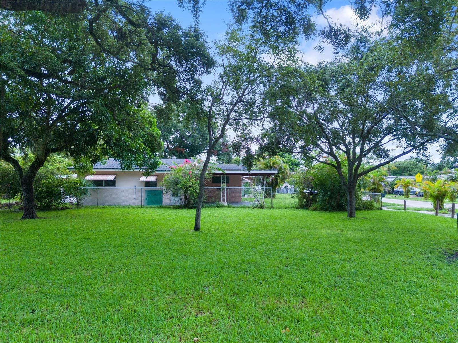 14145 NE 16th Court, North Miami, FL 33181 photo 21
