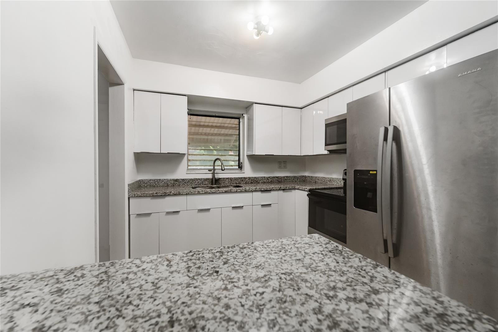 14145 NE 16th Court — photo 4