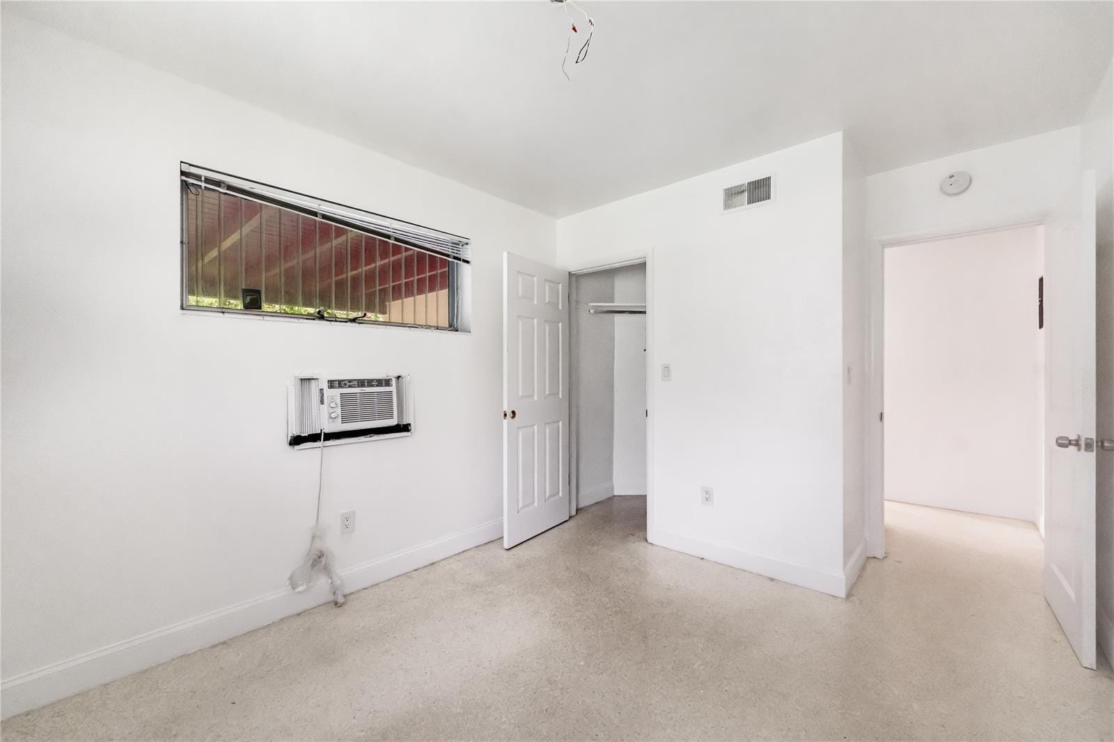 14145 NE 16th Court — photo 8