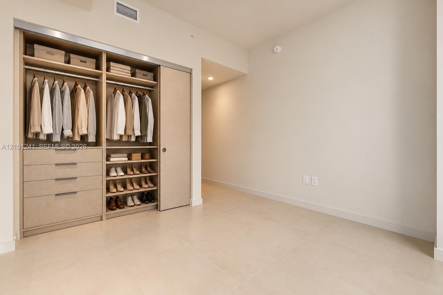 1400 Biscayne 1901, Miami, FL 33132 photo 18
