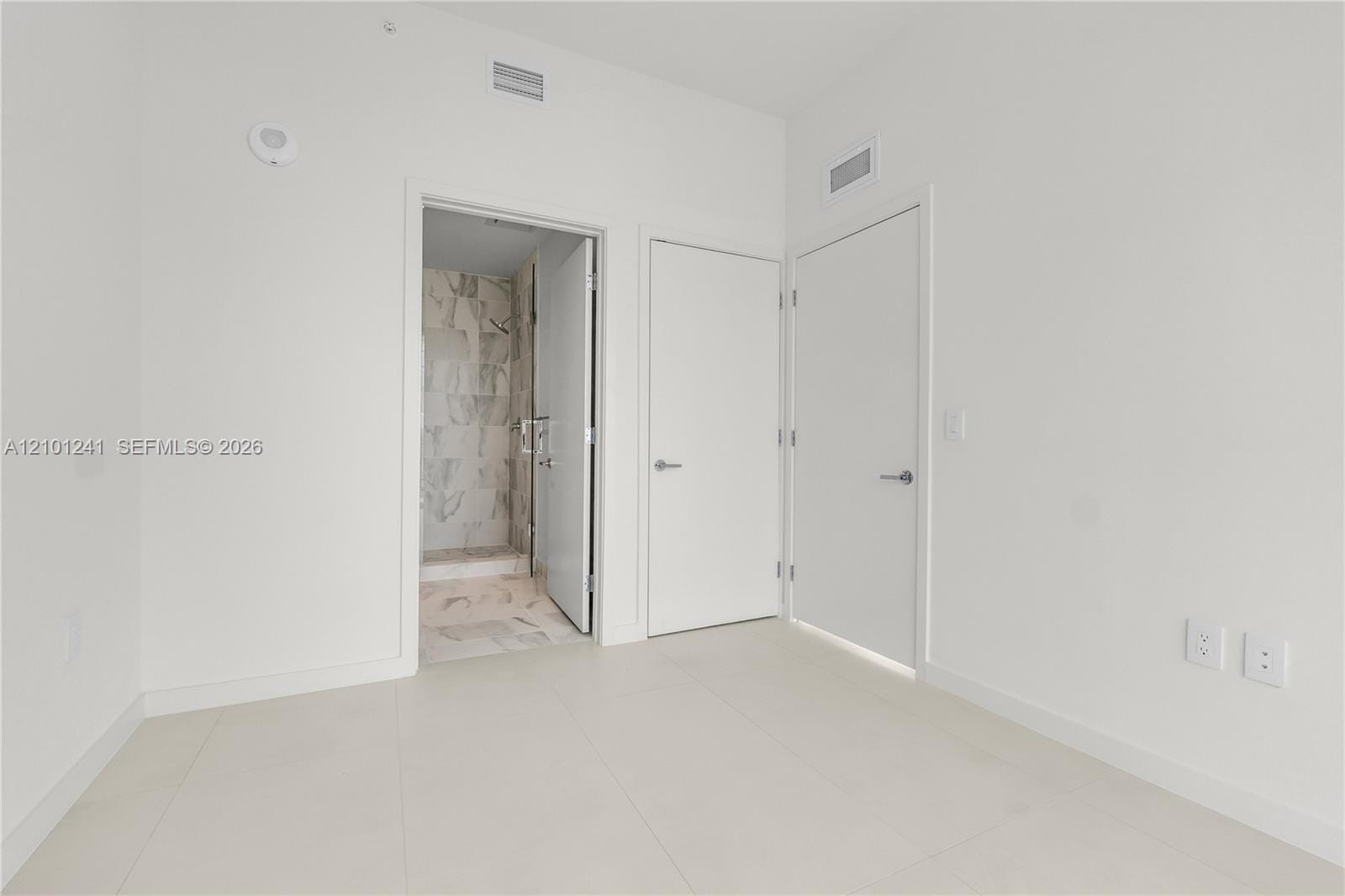 1400 Biscayne 1901, Miami, FL 33132 photo 20