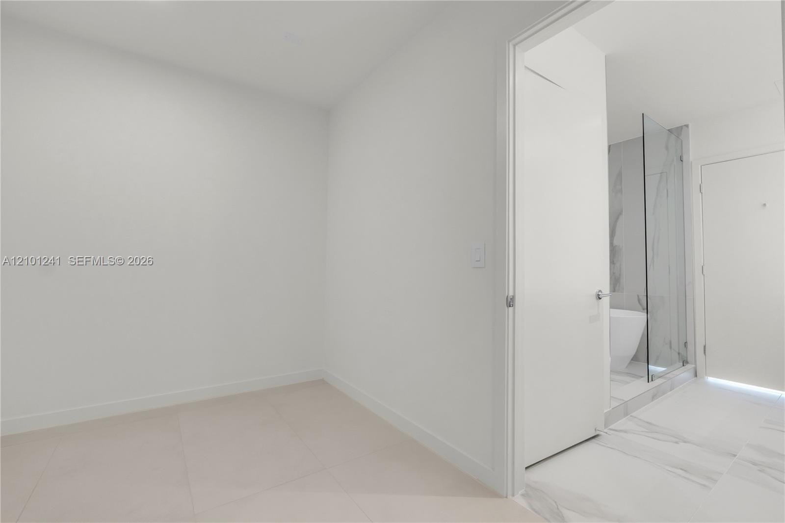 1400 Biscayne 1901, Miami, FL 33132 photo 21