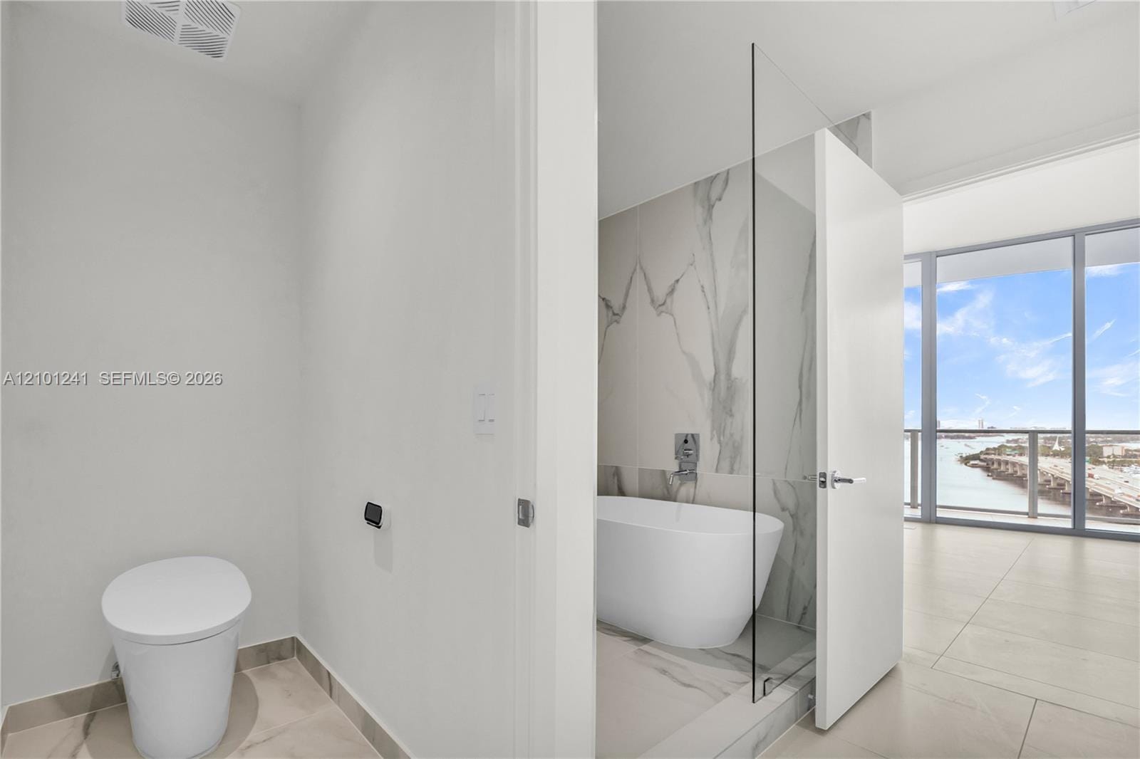1400 Biscayne 1901, Miami, FL 33132 photo 26