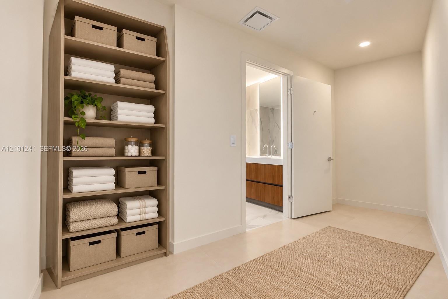 1400 Biscayne 1901, Miami, FL 33132 photo 29