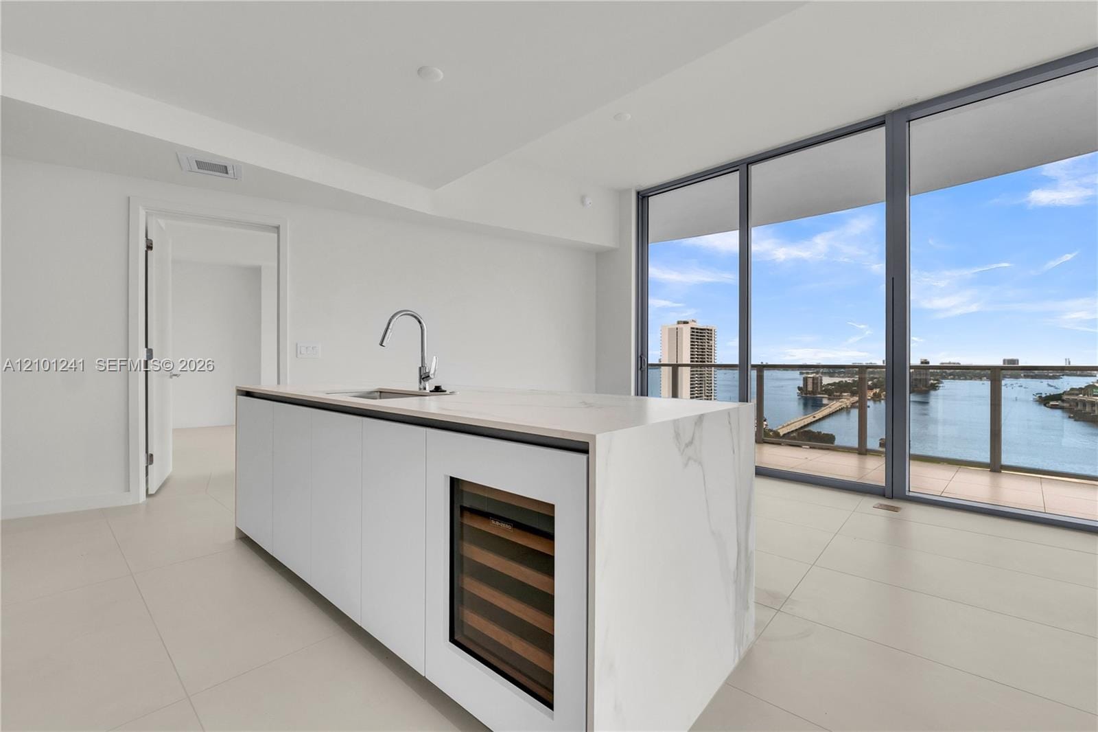 1400 Biscayne 1901, Miami, FL 33132 photo 7
