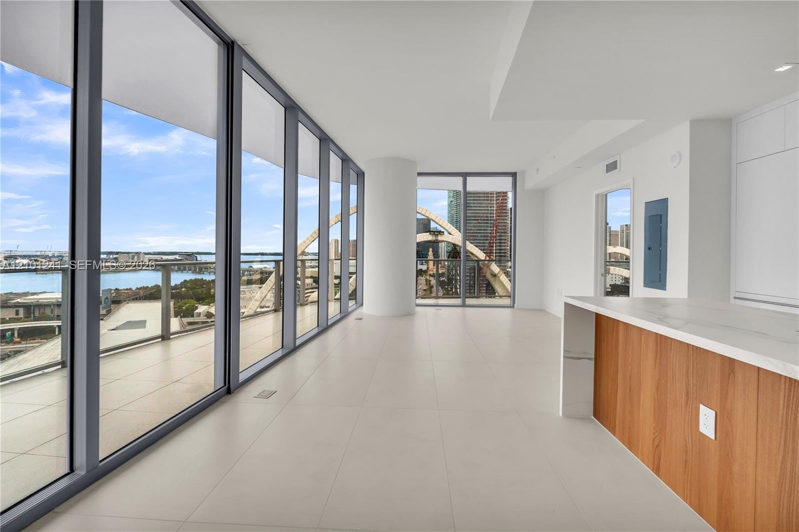 1400 Biscayne 1901, Miami, FL 33132 photo 8