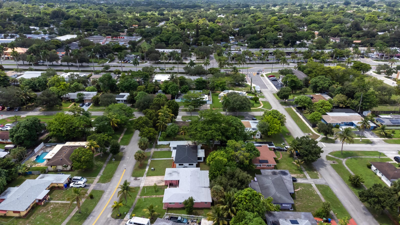 810 Wyoming Avenue, Fort Lauderdale, FL 33312 photo 6