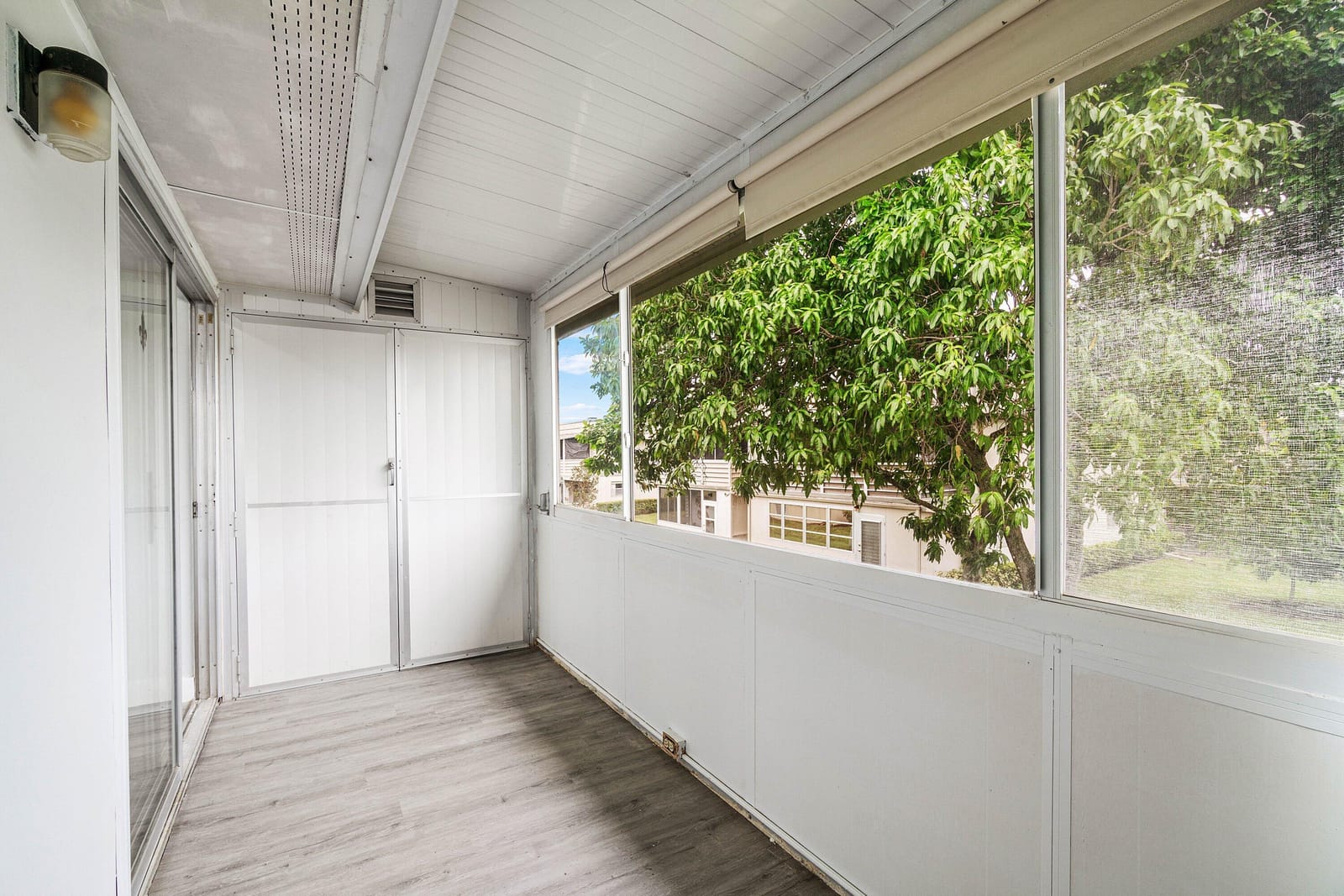 171 Monaco Way — photo 9