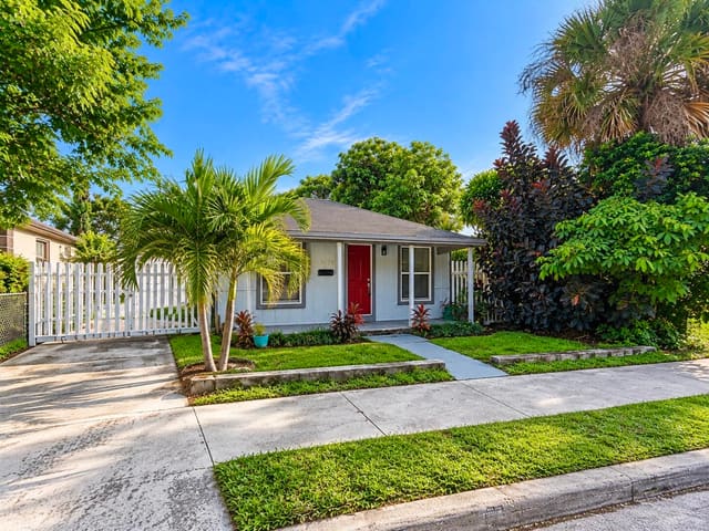 1028 18TH Street 0, West Palm Beach, FL 33407