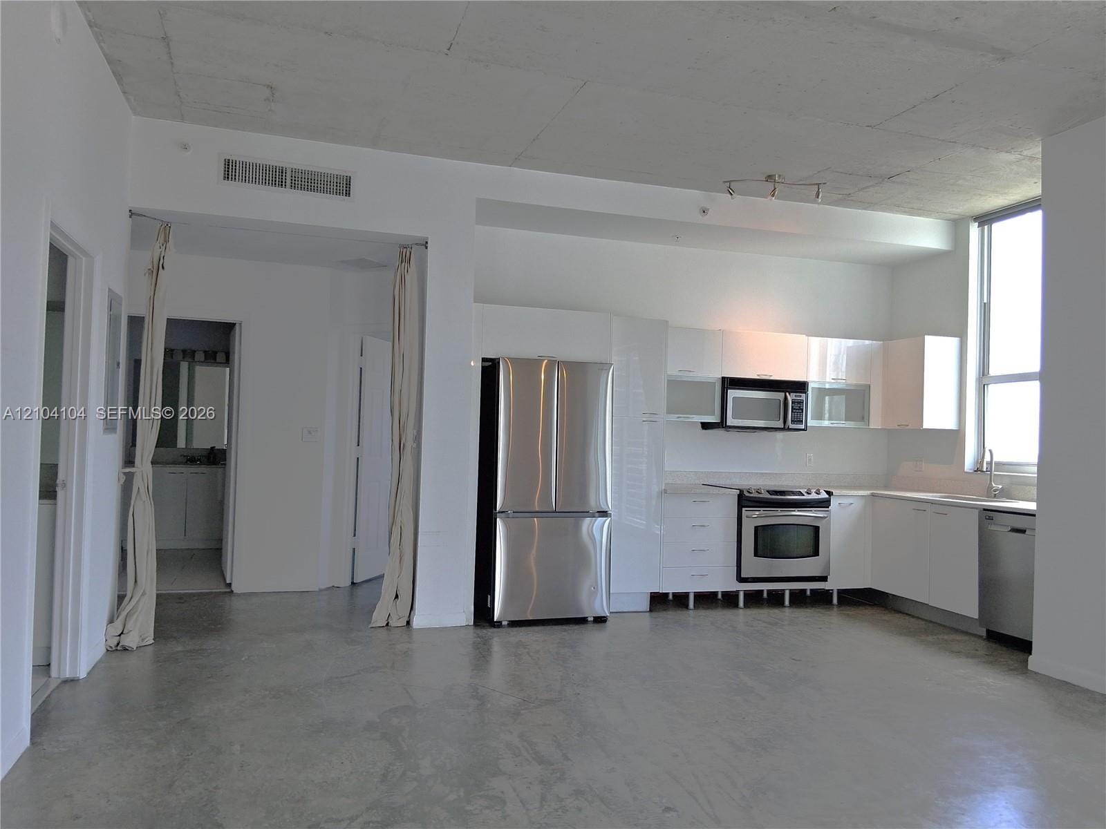 133 NE 2nd Avenue 2013 — photo 5