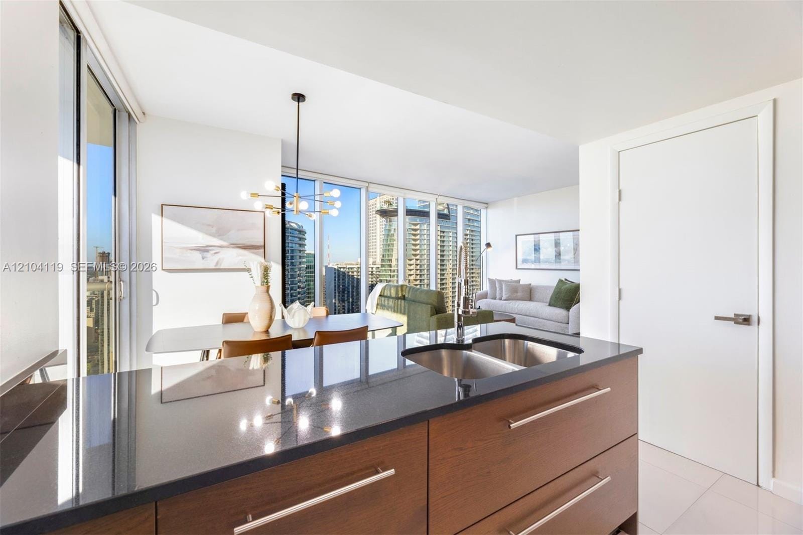 485 Brickell Avenue 4804, Miami, FL 33131 photo 15
