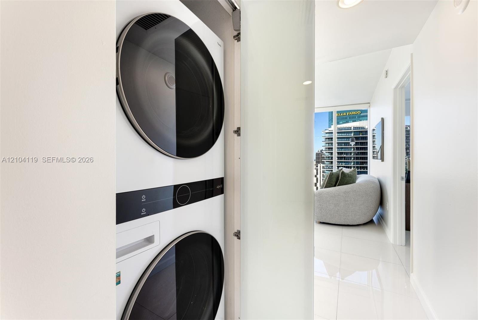 485 Brickell Avenue 4804, Miami, FL 33131 photo 22