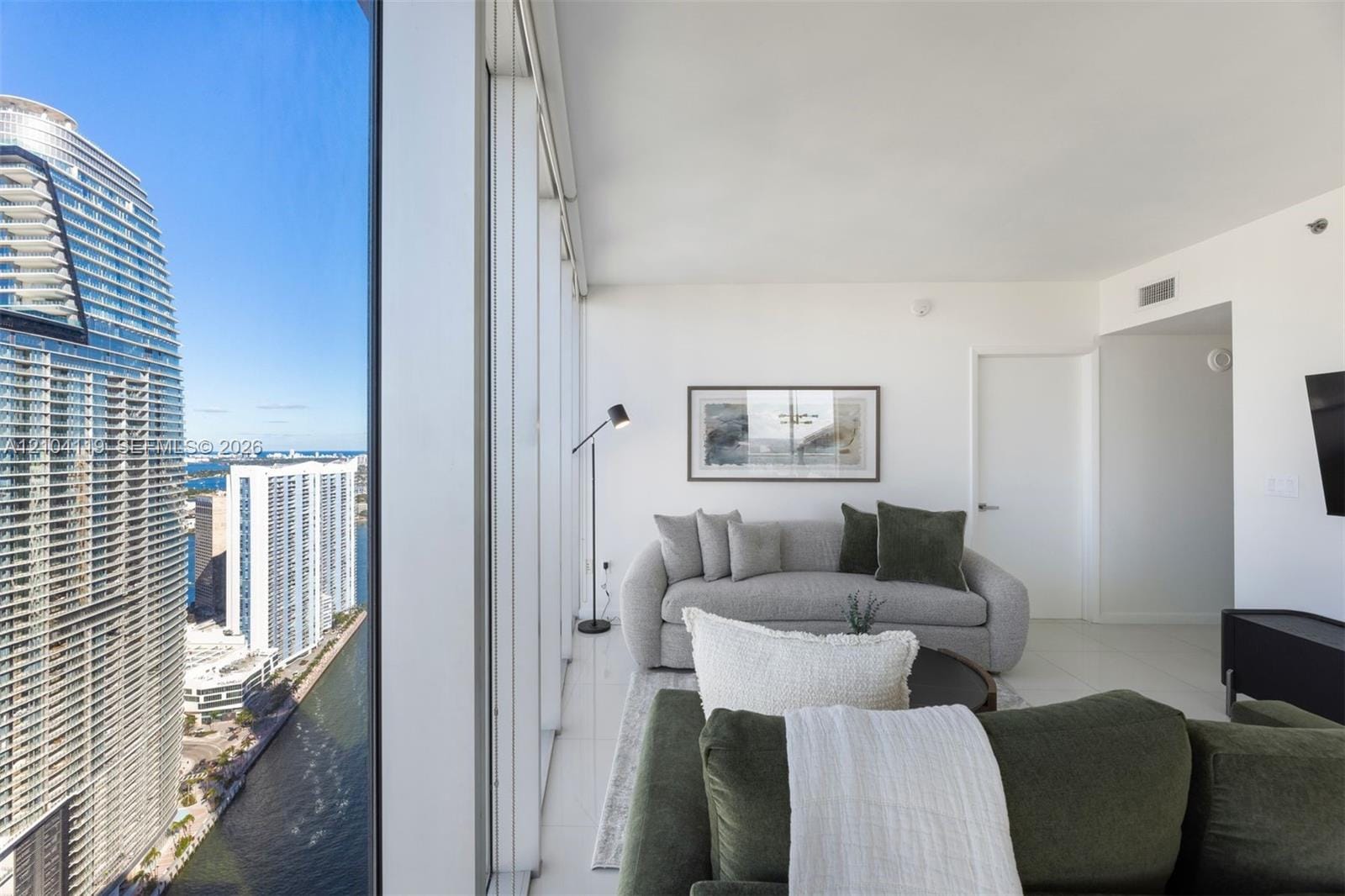 485 Brickell Avenue 4804, Miami, FL 33131