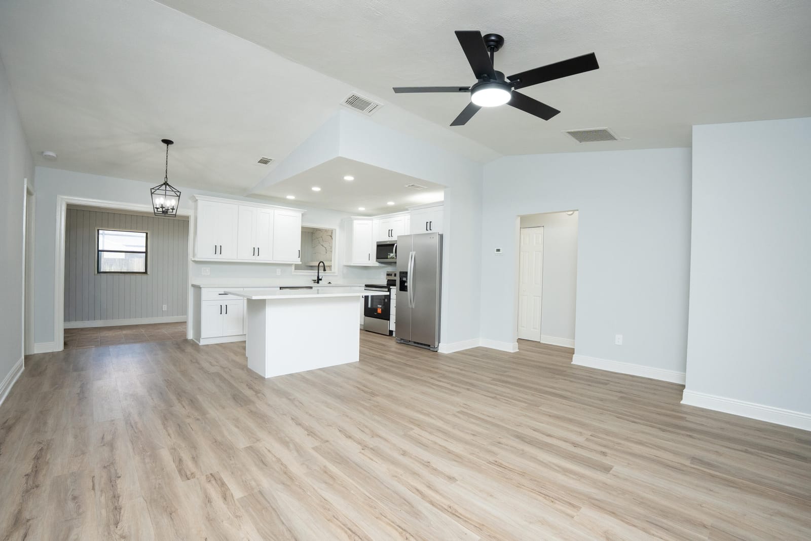 1855 SW BRADWAY Lane, Port St. Lucie, FL 34953 photo 7