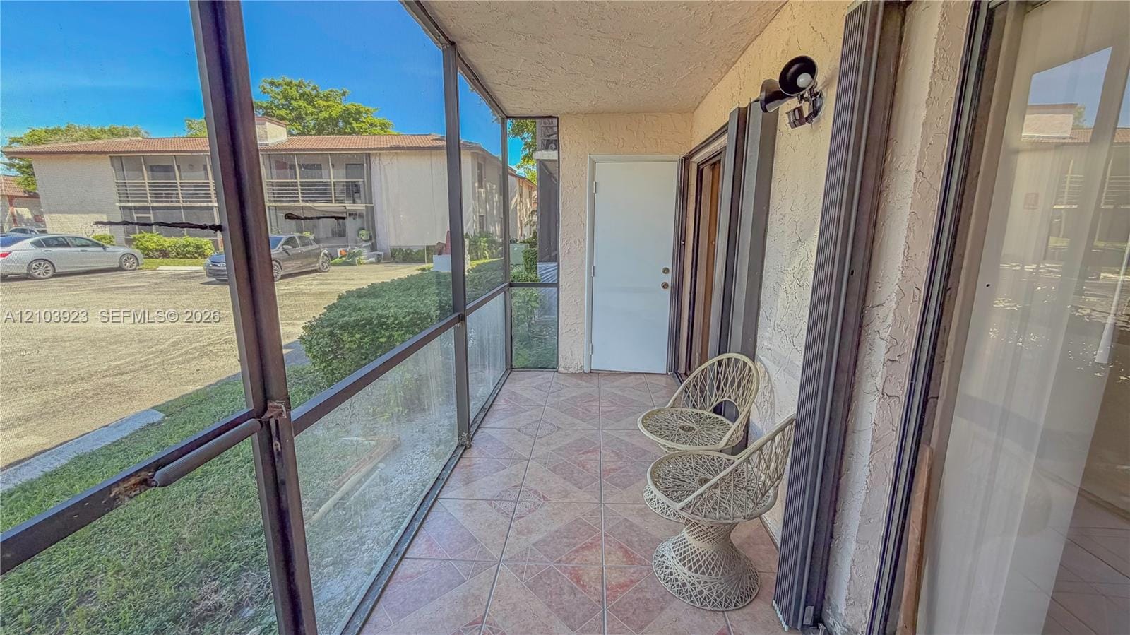 905 NE 209th Street 104-30, Miami, FL 33179 photo 17