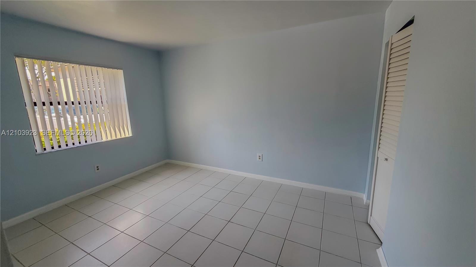 905 NE 209th Street 104-30, Miami, FL 33179 photo 25