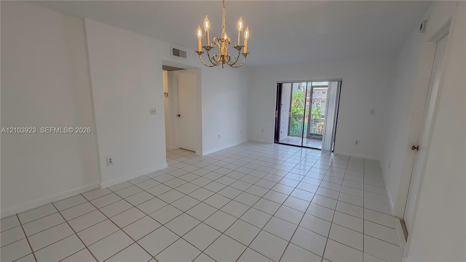 905 NE 209th Street 104-30, Miami, FL 33179 photo 4
