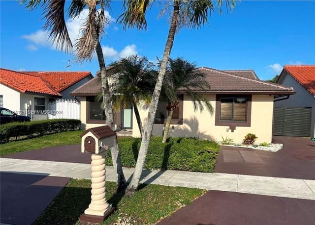 741 NW 134th Avenue 1, Miami, FL 33182