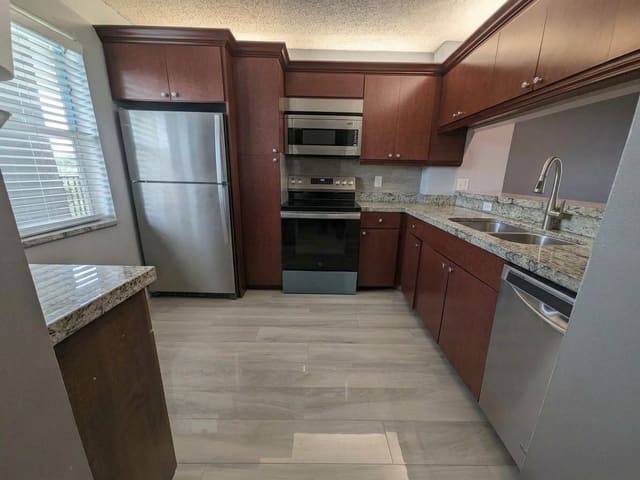 4191 CYPRESS REACH Court 501, Pompano Beach, FL 33069