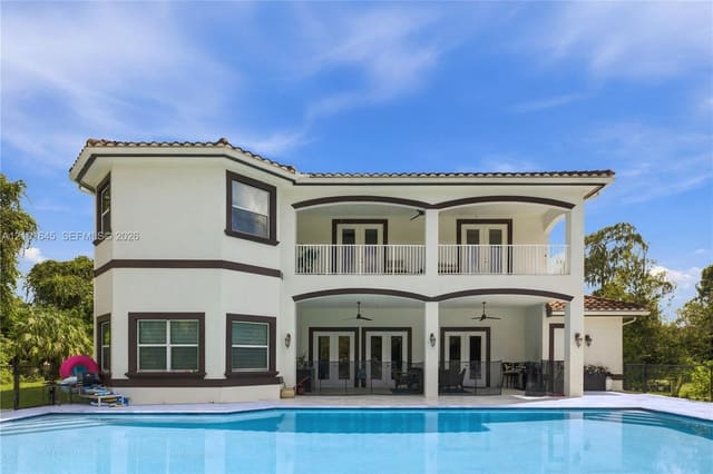 541 SW 17th Street SW, Naples, FL