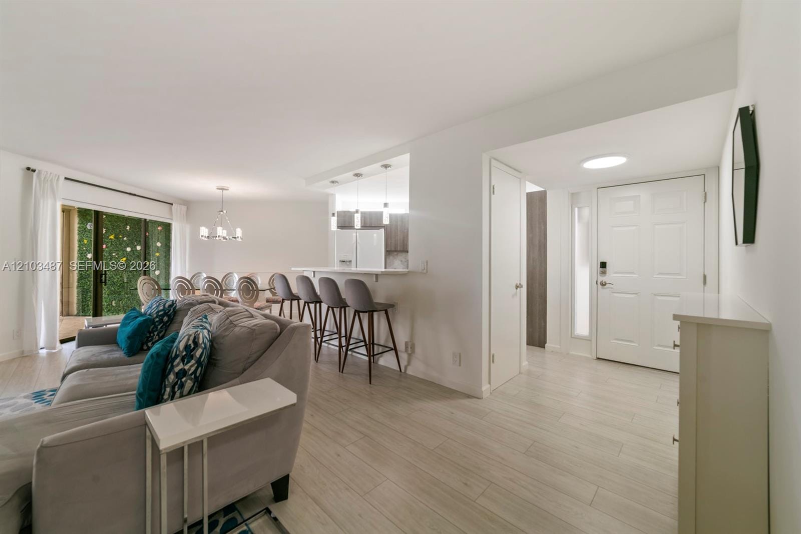 5850 Camino Del Sol 206, Boca Raton, FL 33433 photo 4