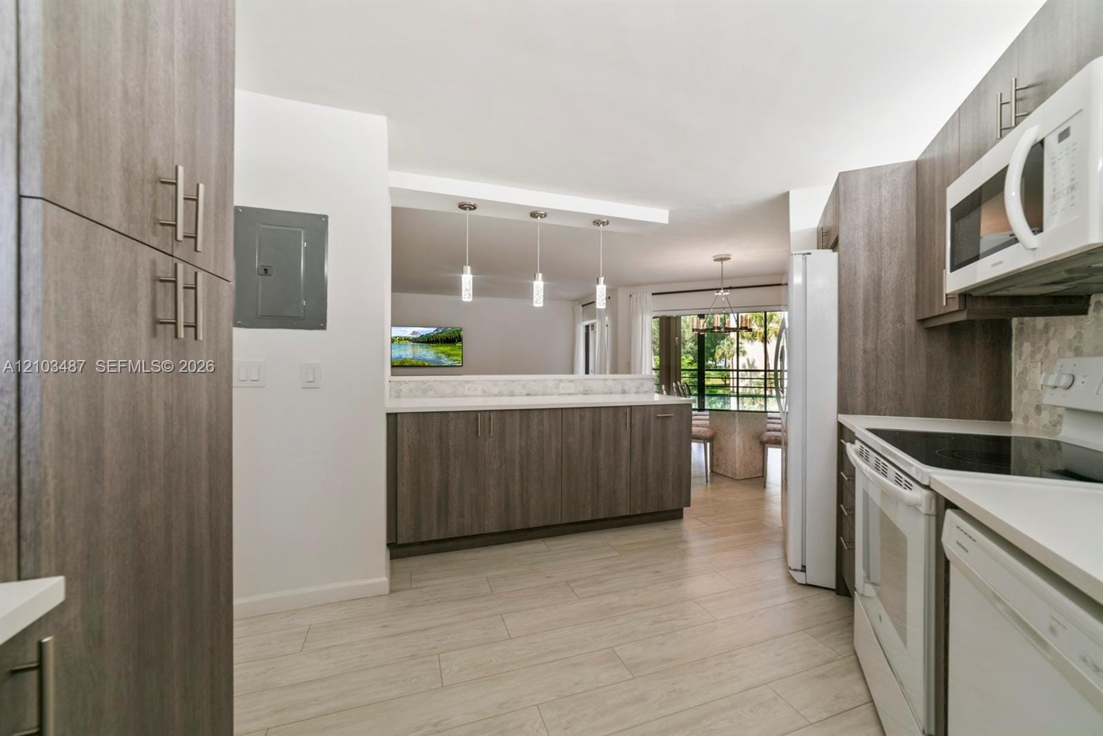 5850 Camino Del Sol 206, Boca Raton, FL 33433 photo 10