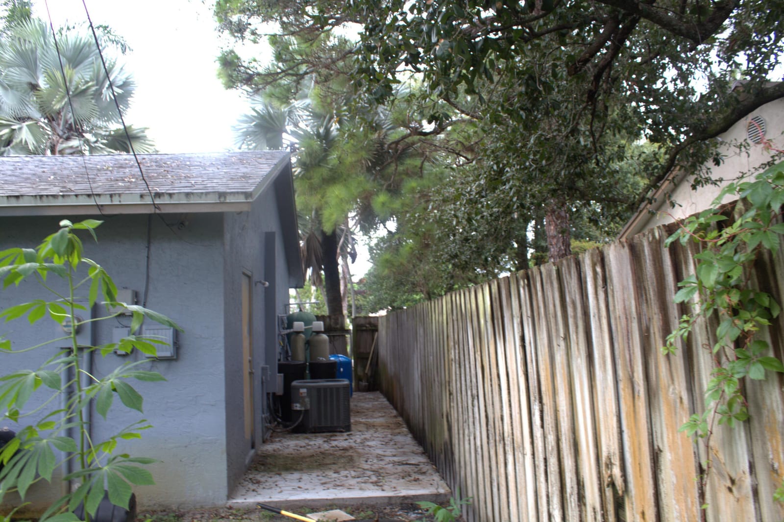 3642 IVANHOE Avenue — photo 9