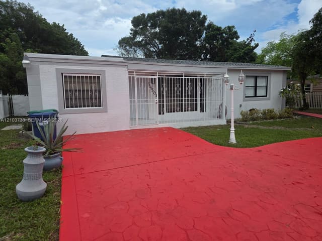 14501 NW 12th Avenue, Miami, FL 33168
